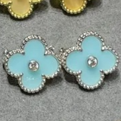 White gold turquoise with diamond