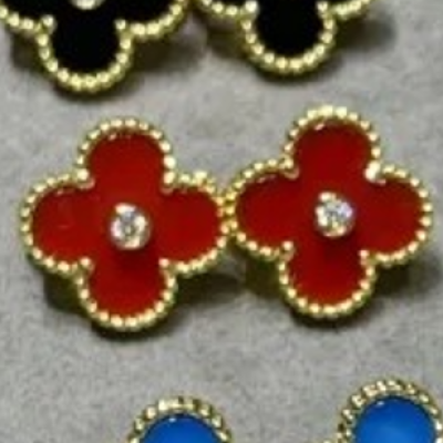 Yellow gold carnelian