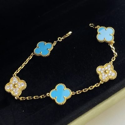 绿松石间钻四叶草五花手链